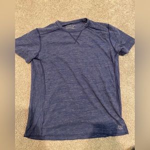 American eagle tee shirt